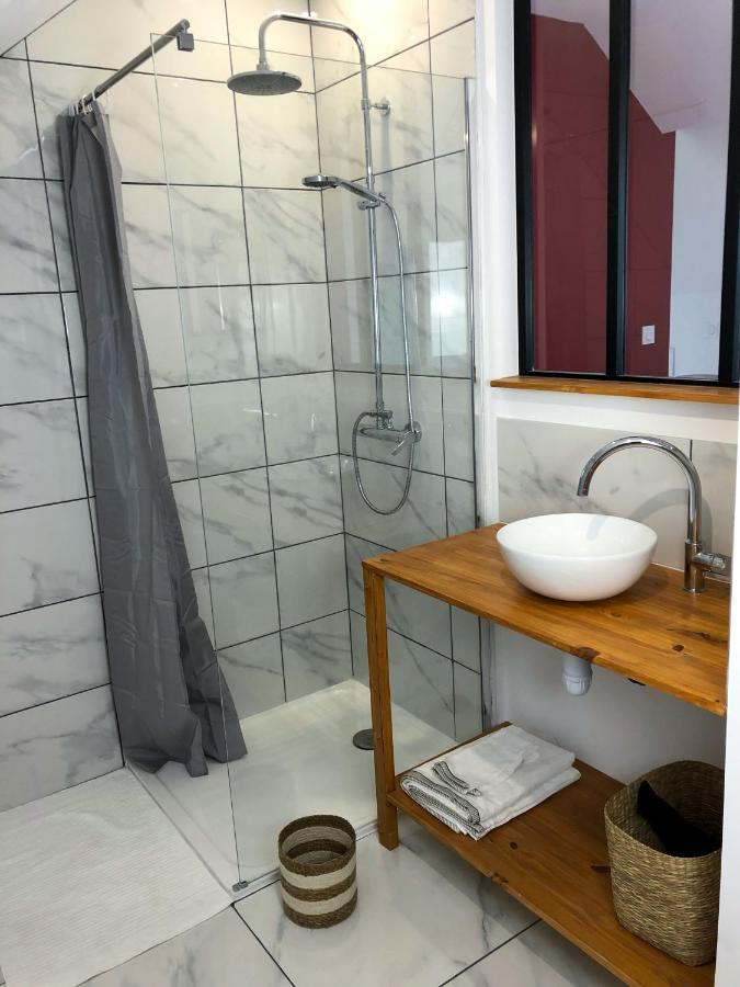 Adventure House - La Suite Cosy De L'Explorateur ! Сомюр Екстериор снимка